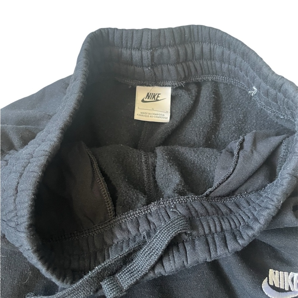 Children’s Large Black Elastic Waist Cotton Nike Jogger Pants - Picture 5 of 8